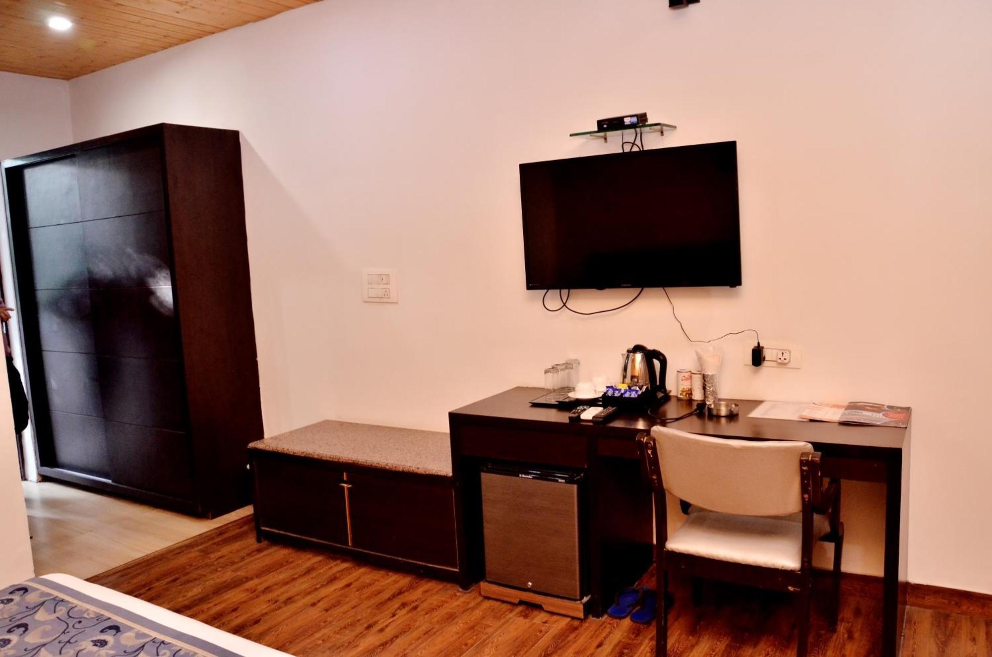 Comfort Inn Coral River Resort Pathānkot Eksteriør billede